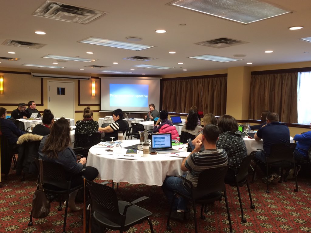 Forum des régions des #jeuxdelacadie aujourd'hui! #mercibenevoles #devouement