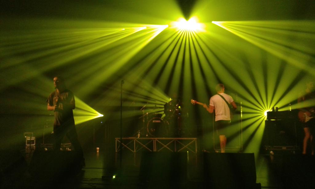 anggafosil's tweet photo. I hope they don't disband at all. So long Funeral For a Friend. https://t.co/SAbmmb8ta5
