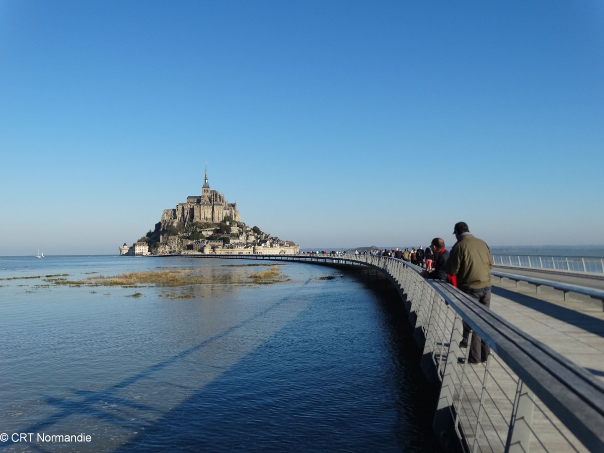 フランス観光開発機構 公式 世界遺産モン サン ミッシェルが満潮時に島になる日がまた近づいてきました 4 8 金 は夜 21時 4 9 土 は朝9時25分に満潮になります 波がモンサンミッシェルに押し寄せる様子を観察したい場合は満潮の2時間前に現地へ フランス観光開発機構 公式 世界遺産モン サン ミッシェルが満潮時に島になる日がまた近づいてきました 4 8 金 は夜 21時 4 9 土 は朝9時25分に満潮になります 波がモンサンミッシェルに押し寄せる様子を観察したい場合は満潮の2時間前に現地へ
