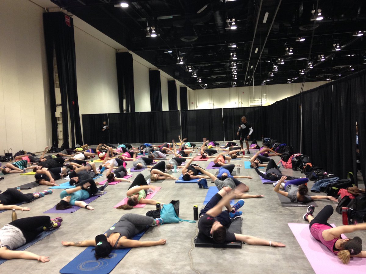 FashionCalgary's tweet photo. Tommy Europe is rocking and making everyone sweat! #shredbootcamp #fitness #sport #calgary @TommyEurope @aniabasak https://t.co/ugpSq3o2Kw