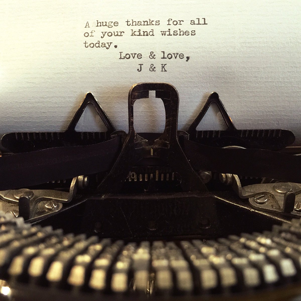 Kylie Minogue tweet media