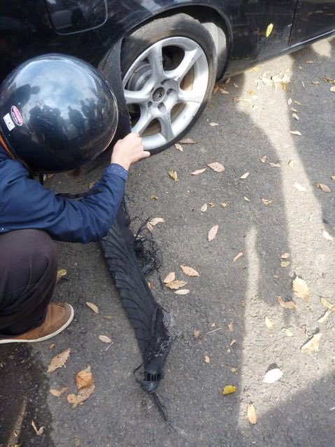 Templa_T_shima's tweet photo. 片側バーストしたら片側だけタイヤ交換とかしてドリフトしてたなぁw https://t.co/j7qRSuFkW8