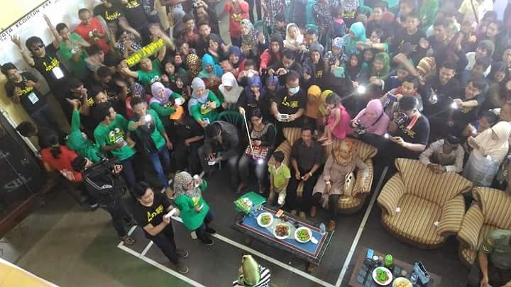 LOVEGAOfc's tweet photo. Yang lagi on wajib Retweet !!

Jangan lupa besok pakai  #WeekendWithLovEGA
Dan ingat 1 Tweet 1 HT NO SPAM 

@DA2_Ega https://t.co/KNISPM13lj