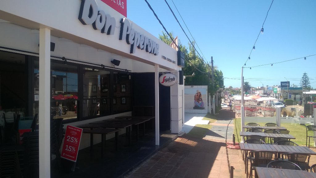 NicolasBellaUY's tweet photo. Buen finde para todos! Los esperamos como siempre en #DonPeperone La Barra https://t.co/VEBTCRtXb2