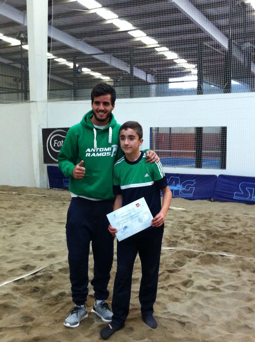 BeachTennis Terreros tweet media