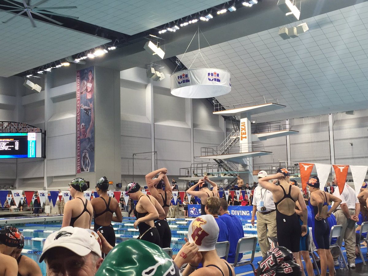 CoachOrellana's tweet photo. Welcome to the finals @Sethpe1 https://t.co/zA85lqKFE0