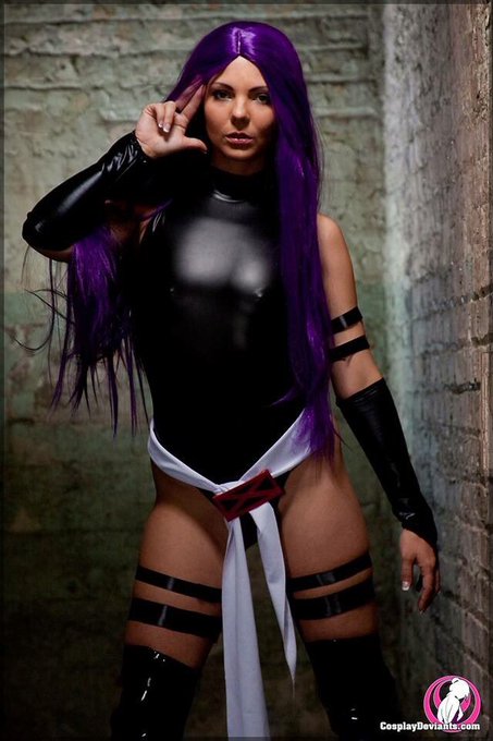 Psylocke Saturday! Have you seen my set "death" on @CosplayDeviants? If not you should 😈 https://t.c<a href="/tag/sundayfunday"class="tags"><span>#sundayfunday</span></a>