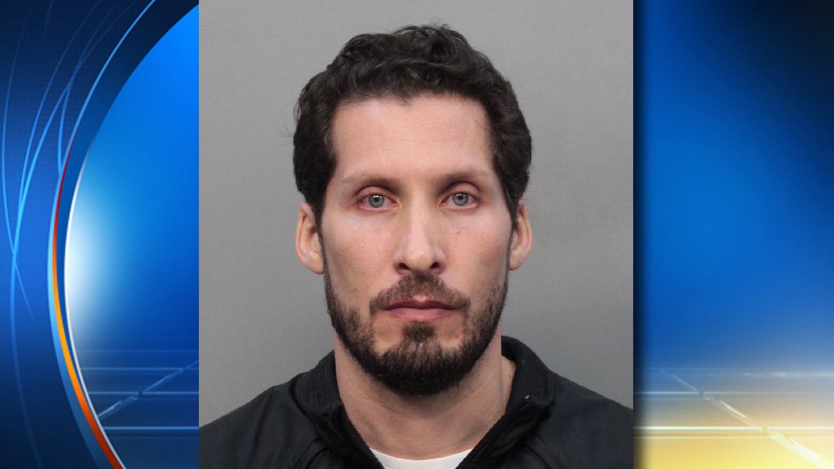 .@PalmettoSHS teacher accused of sex with teenage student to be released Saturday bit.ly/214Su8W?utm_me… https://t.co/NnIBqWsQaR