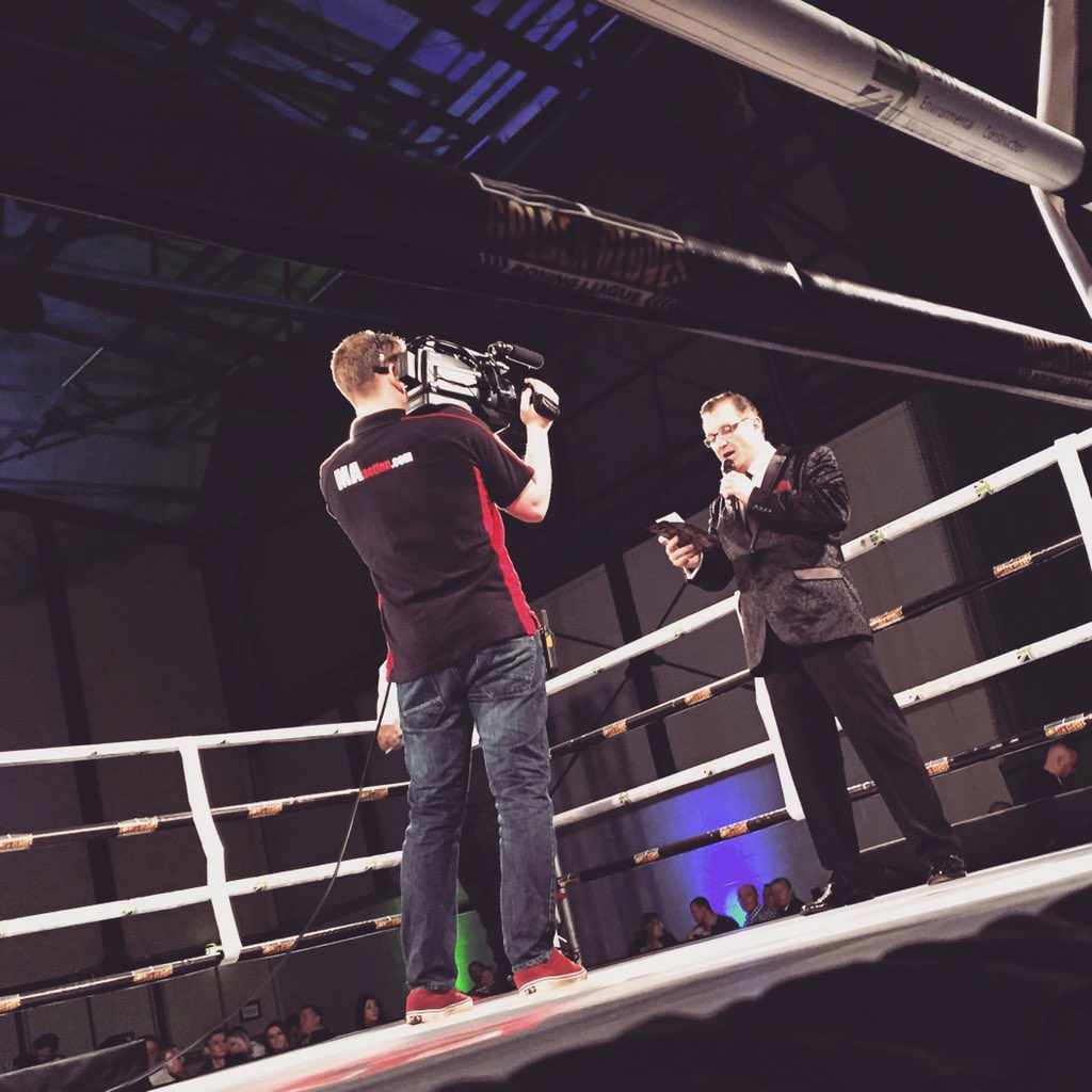 MAaction's tweet image. Boxing action from Southend this evening! 👊🏼