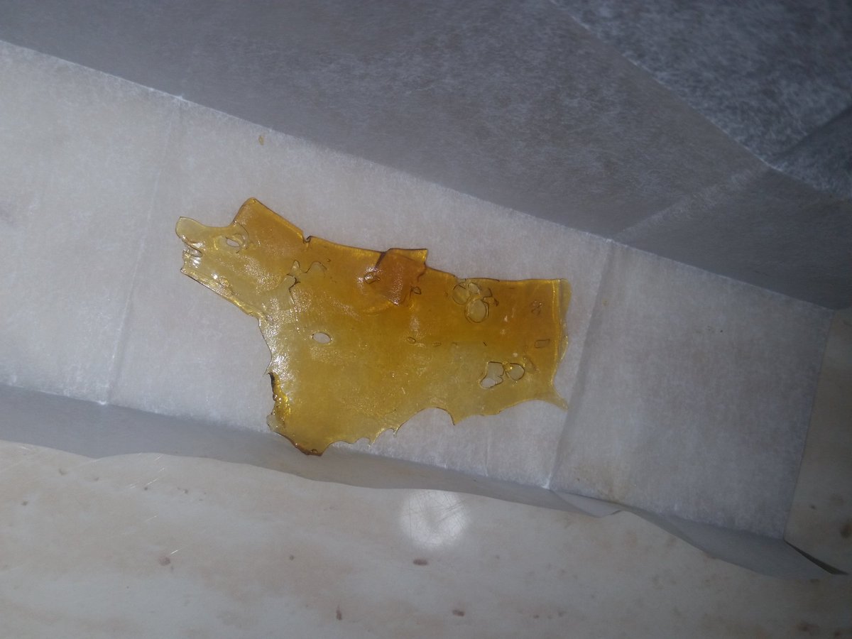 cannabismassage's tweet photo. Happy #shattersaturday from #primaltherapeutics #cannabisinfusedmassagetherapy
#cannabisreform #highlife #colorado https://t.co/dOpoYjUb9e