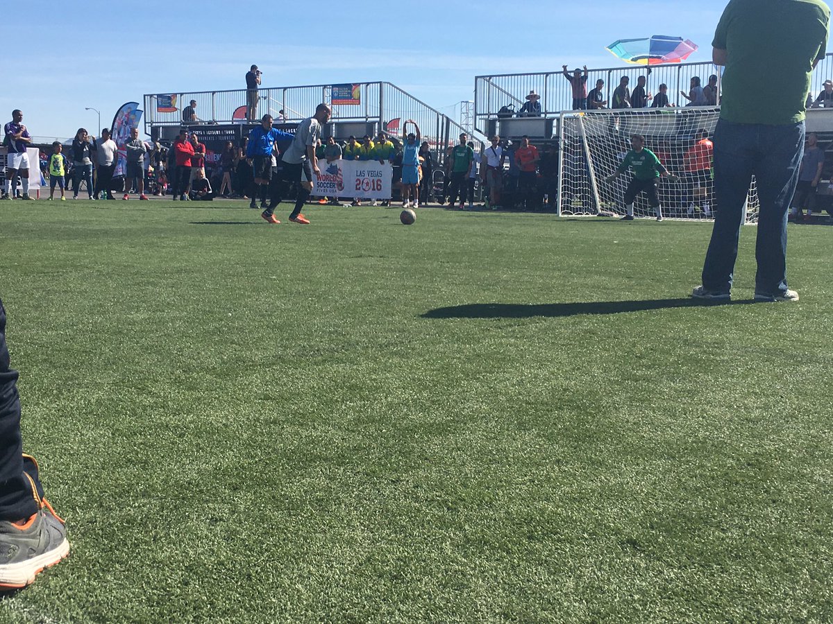 worldsoccer5s's tweet photo. The only way to settle a tie game #WS5Vegas #F5WC https://t.co/olC2J8e9xN