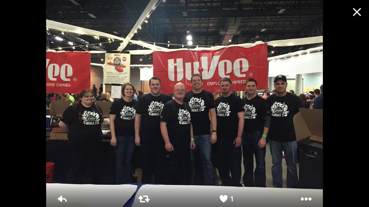 PaskertBrewery's tweet photo. Just saw this guy. @HawkeyeBeerGuy @feeneykevin https://t.co/So2gp8S152