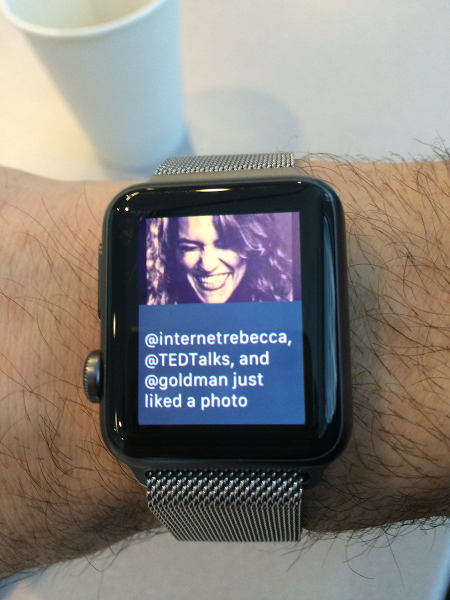 Timpavlick's tweet photo. Wearables bring small but impactful delights to the #internetofexperiences (vs#IoT) This kind of feedback ~ too cool https://t.co/ijAJlZxF10