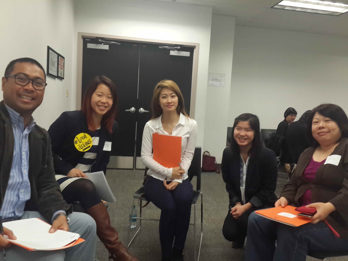 AAAJ_Chicago's tweet photo. Breaking off into groups for the Presidential Elections workshop! #AALF2016 https://t.co/zoty51QrTB