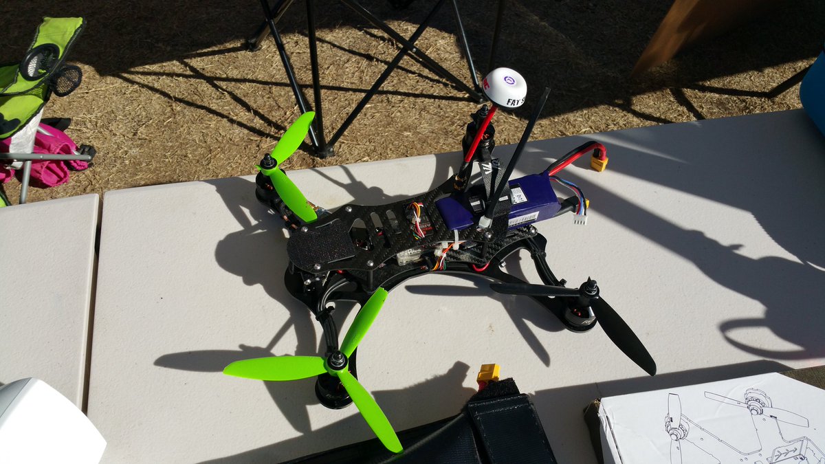 Just1UAV's tweet photo. Hobby Lab / Flight Factory repair station #teamlab #just1uav #dronelife #flightfactory https://t.co/xSNXSEeOaX