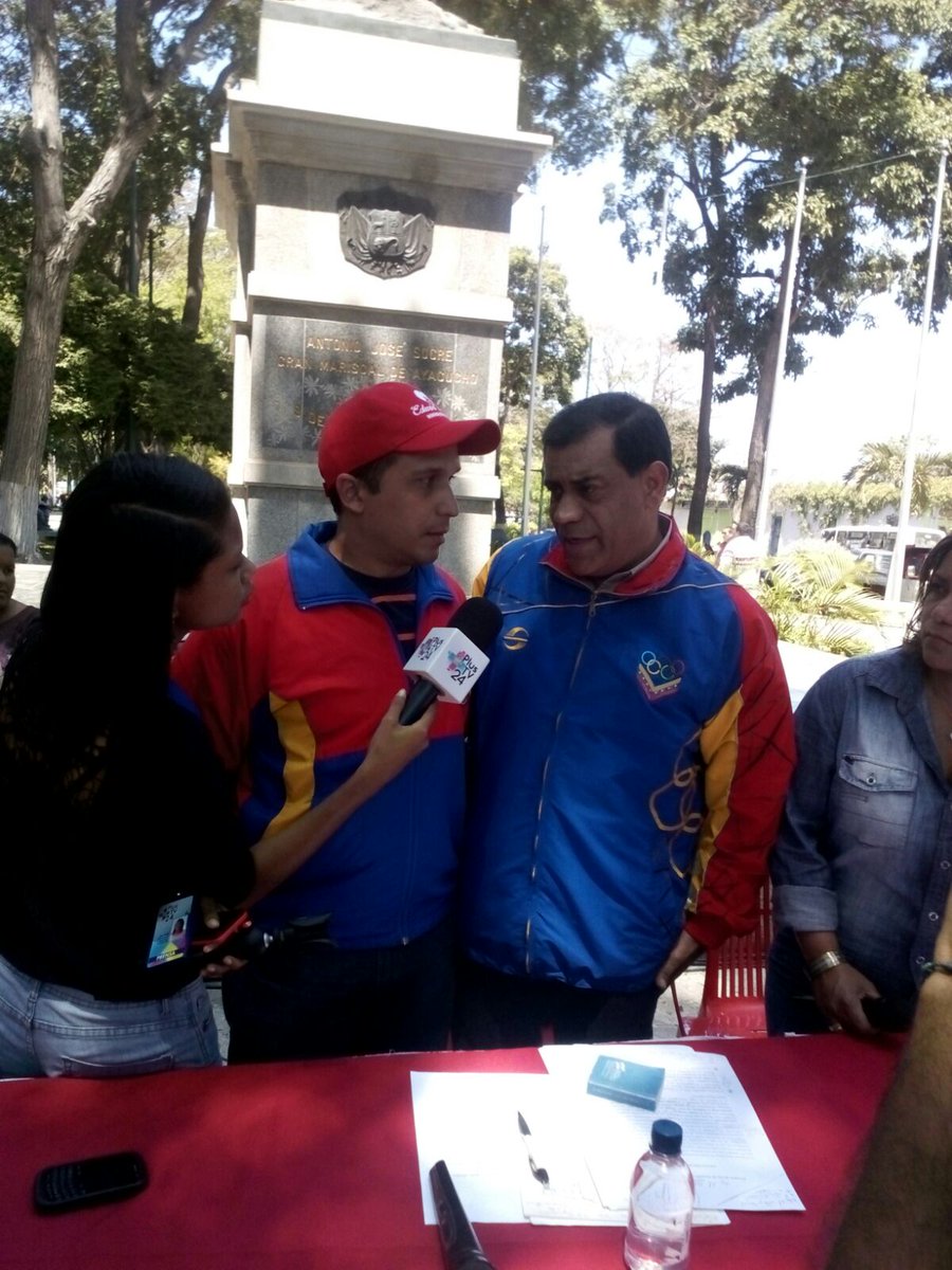 EdwinRojasM's tweet photo. Ayer desde Cumana junto al pueblo explicando la Ley de Amnesia Criminal @NicolasMaduro @dcabellor @TareckPSUV @pinto https://t.co/CGZhxmNgBc