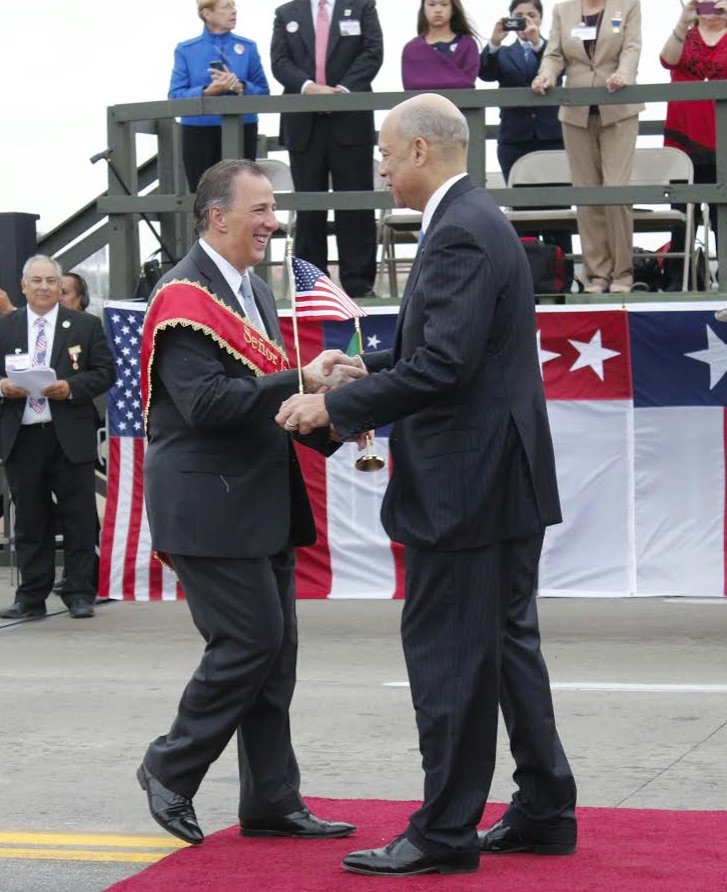 Titular de Sedesol participa en Ceremonia del Abrazo en Texas - CbrF1bPW4AUUtyZ