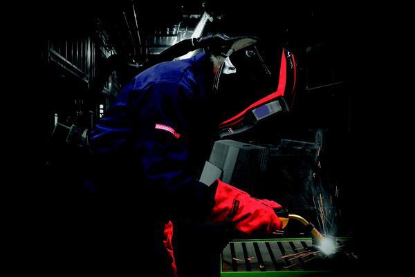 WeldabilitySif's tweet photo. We care about our Welders and we want them to keep safe at all times. Your life is our life #Extractability https://t.co/46AhedlSLC