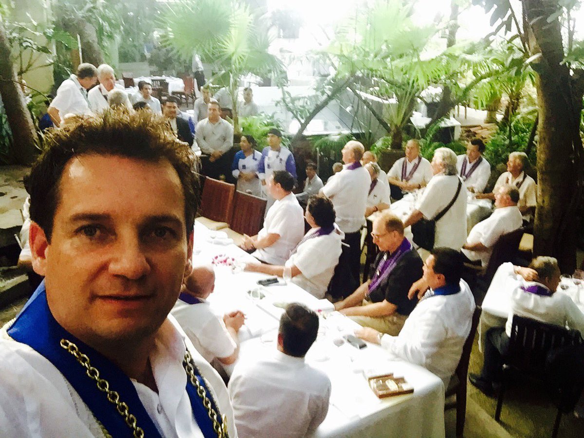 laguiadefa's tweet photo. #chainedesrotisseurs #vallarta @cafedeartistes @ThierryBlouet @ChaineParisHQ @chainerotisseur #vivelachaine!! https://t.co/k1JQStDDB8