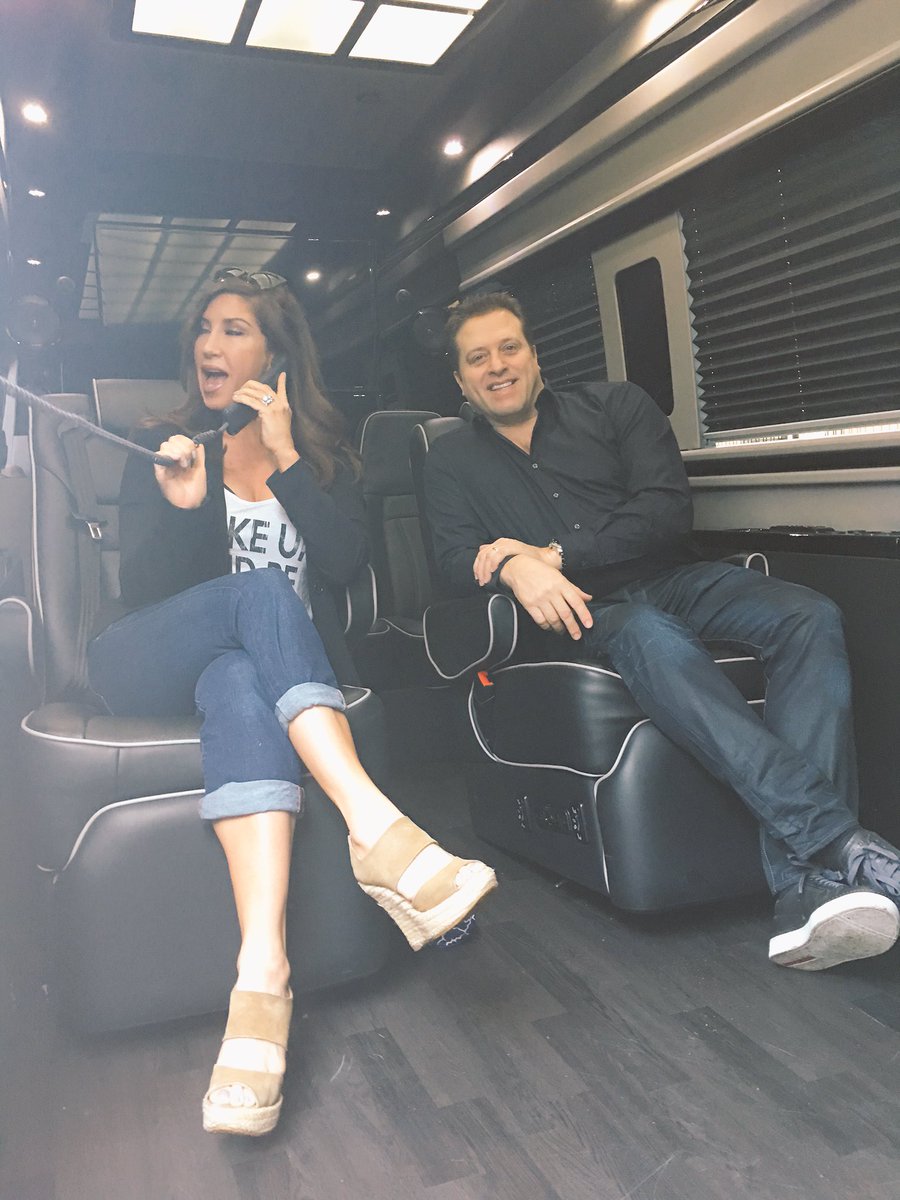 JacLaurita's tweet photo. Having fun at @PLATINUM_GROUP today in an #ExecutiveSprinter feeling like a boss! #Buy #Sell https://t.co/UJODhXG1DO