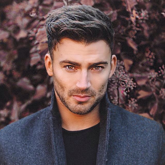 AdoreQuickenden's tweet image. Love this photo ❤️