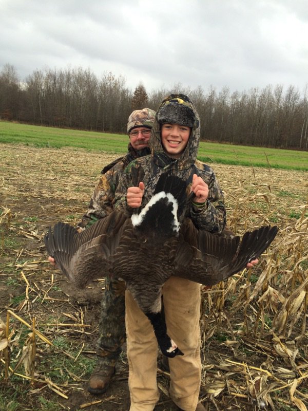 GoHuntPAMoment's tweet photo. 15-year old Caleb @cnorm18 harvested his 1st Canadian Goose with Dad Brian Norman in #Pennsylvania. #JuniorHunters https://t.co/VSm4ojfm9W