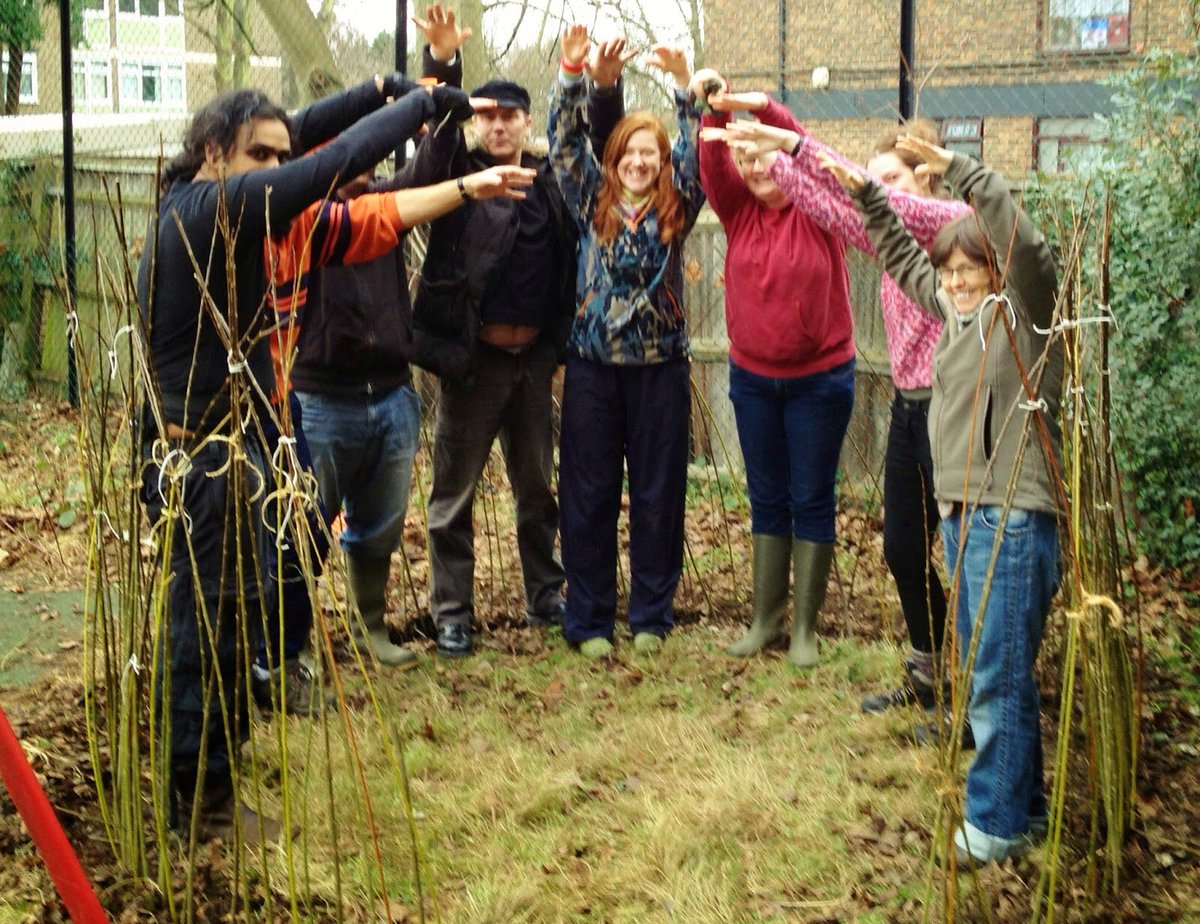 TTTGarden's tweet photo. Sun 21st we're at #Tooting Garden 11-1 SW16 1RN. Good to add living willow to our yurt All welcome! @wearewildthing https://t.co/OBqs4VAa3A
