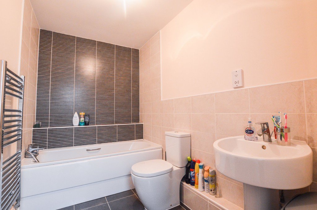 Chelt_Property's tweet photo. #EOSL #EOForSale
The Chestnuts, Cleevelands Drive, GL50 4QG - £385,000
View: https://t.co/jYIvKGEBSx https://t.co/4Lvb8LEhnI