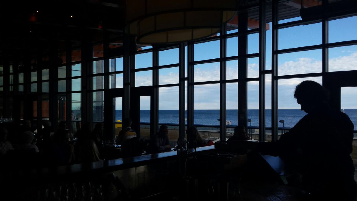 Spencers_W's tweet photo. Grab some late afternoon sunshine. Today's #FishMarket faves: Sushi-grade Ahi Tuna &amp; OceanWise Arctic Char https://t.co/TRz0hQZDSe