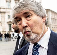 lvoir's tweet photo. #STROZZATI
Lavoro, due anni di Mega Balle di Poletti
..Ma conti non tornano..
https://t.co/avnDaxvSkE https://t.co/WFVvoEPJG9