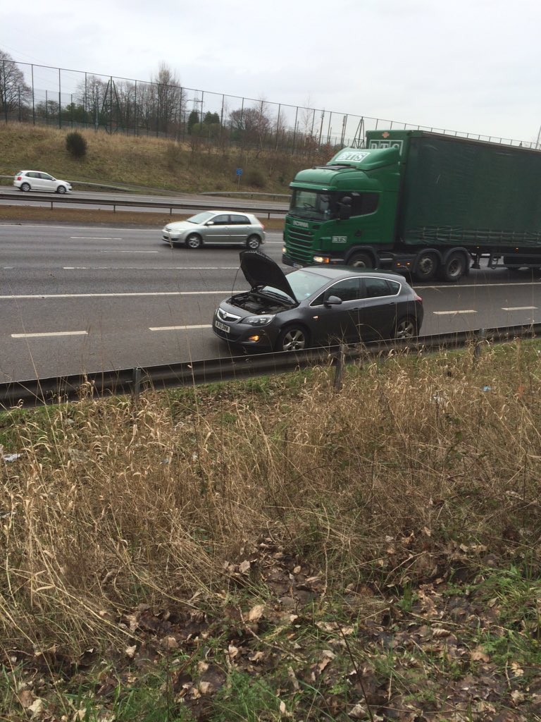 hlee123lee's tweet photo. Great start to the day was on my way to event city to the northern angling show and car blew up in the 3rd lane defo https://t.co/uib3nzcz3k