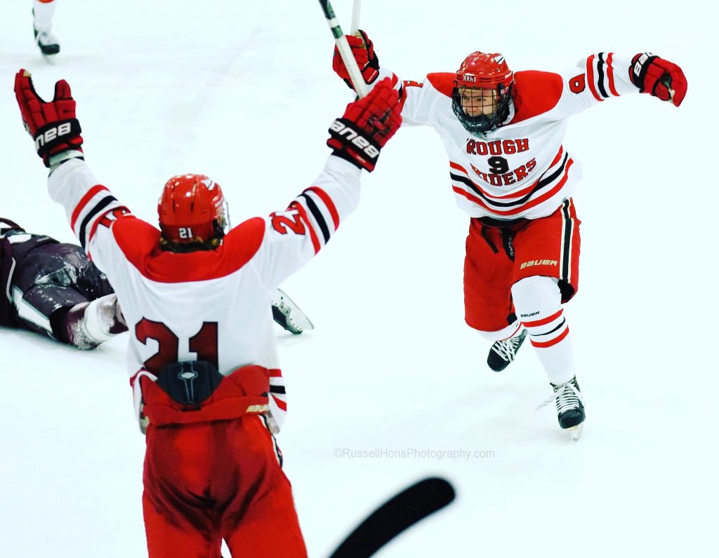 DirtyMBets's tweet photo. QUIT RESISTING and come watch the boys at 5:00 vs central #PackThePurp #RideOrDie❤️ #QuitResisting #Ridaaas https://t.co/Y9RLcYOF3e