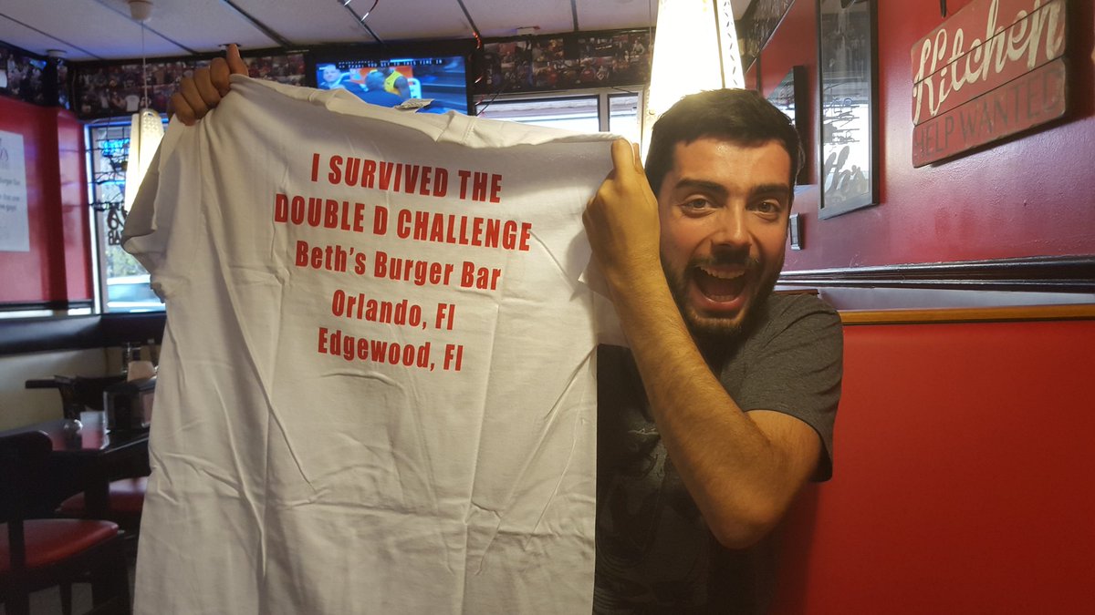 GonzaloVega76's tweet photo. "@marshallstrika: Siii!!desafío completo men 1 food 0 en @Bethsburgerbar #menvfood I did it!! https://t.co/JCm2zchQdt"
A tu altura!!!