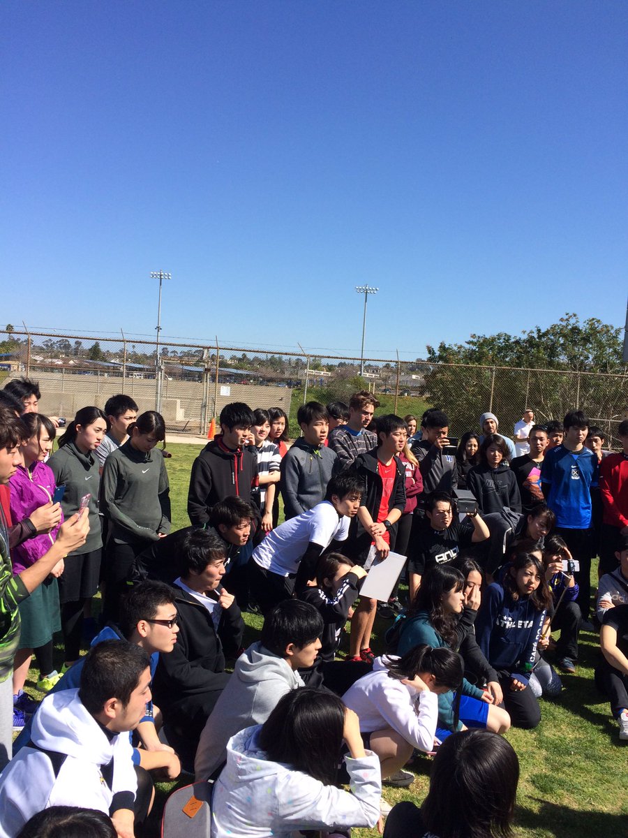 osakars's tweet photo. 外に出てトレーニングです🔥#ViPR #Michol #実践 https://t.co/2DB4U6b1eV