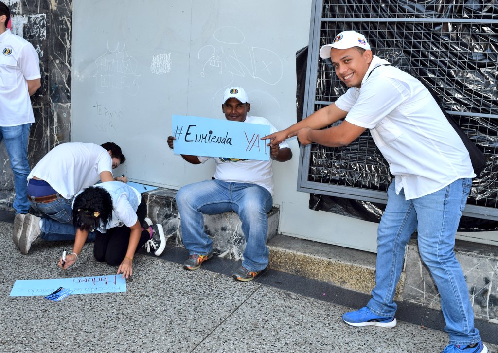 Desde la parroquia #SanPedro Llevando el mensaje para lograr la #enmiendaya y una #VenezuelaDeOportunidades