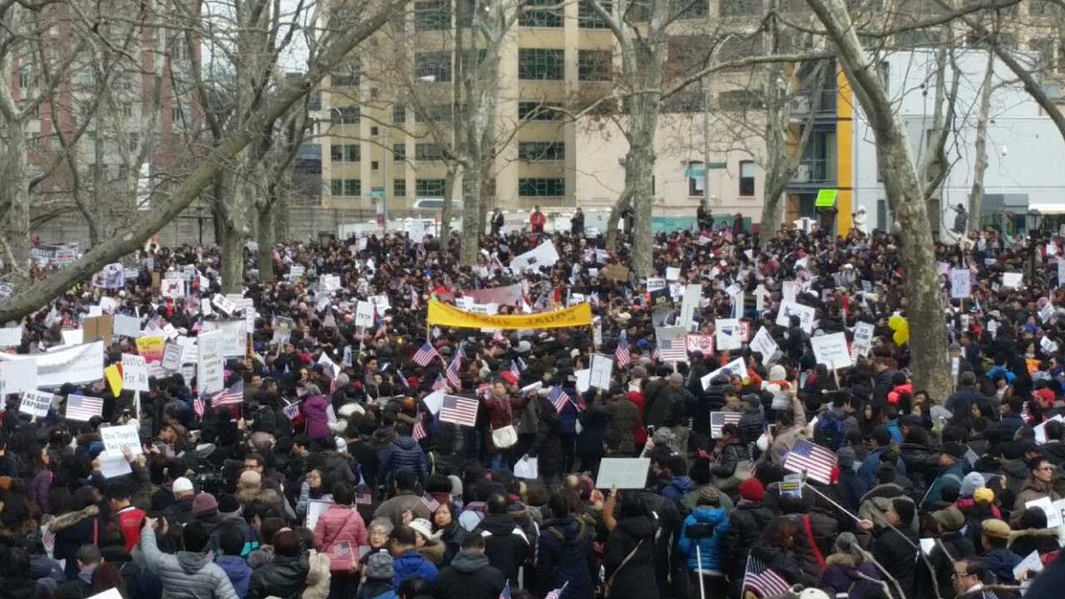 ChineseAMER's tweet photo. Chinese American Community demonstration in Brooklyn, New York #Justice4Liang #PeterLiang https://t.co/2hXVYx7BxD