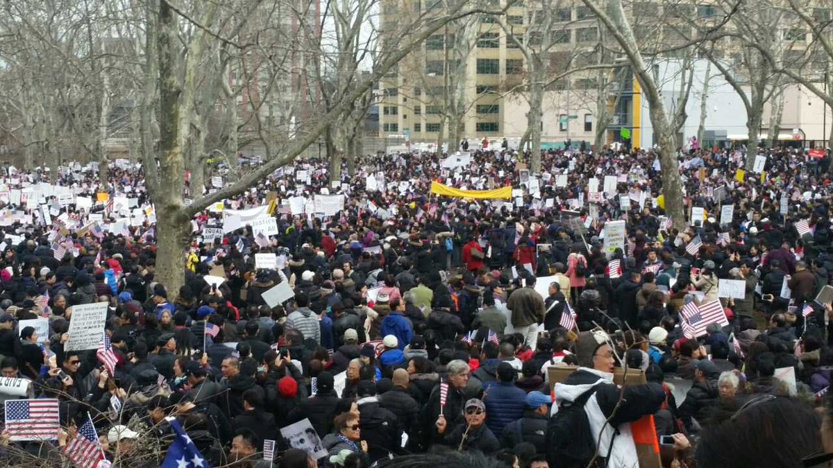 ChineseAMER's tweet photo. Chinese American Community demonstration in Brooklyn, New York #Justice4Liang #PeterLiang https://t.co/2hXVYx7BxD
