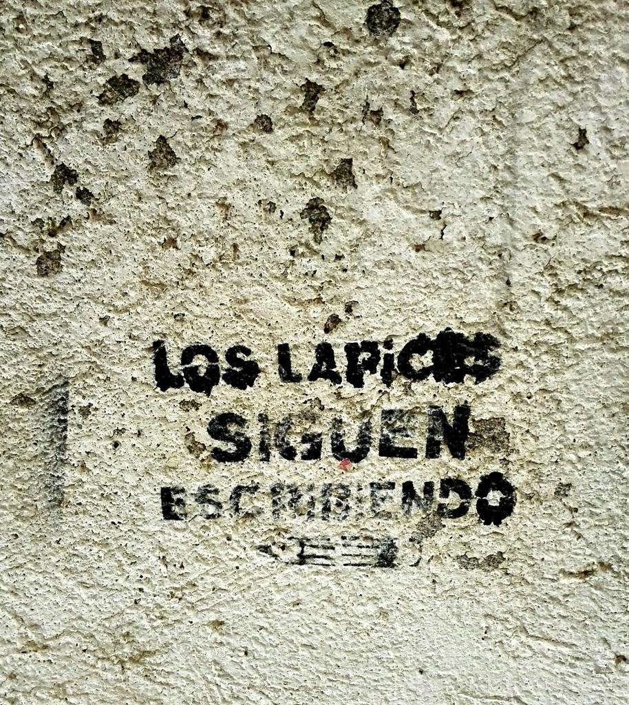 OghamAndMe's tweet photo. @megustaleer el objetivo #crearsinparar #createnonstop. Fotografiado en la calle https://t.co/hUnCn9hizl