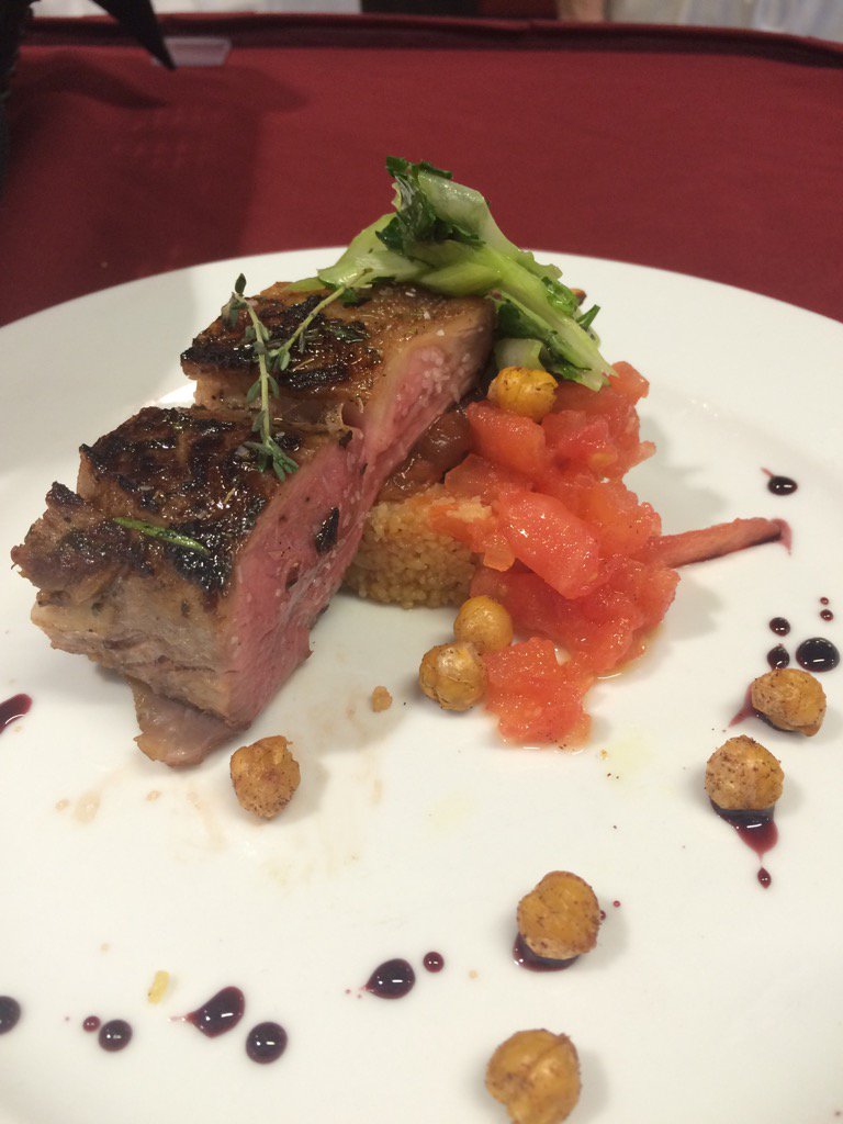 RationalSandra's tweet photo. Yale main course https://t.co/YTBt1gzUUj