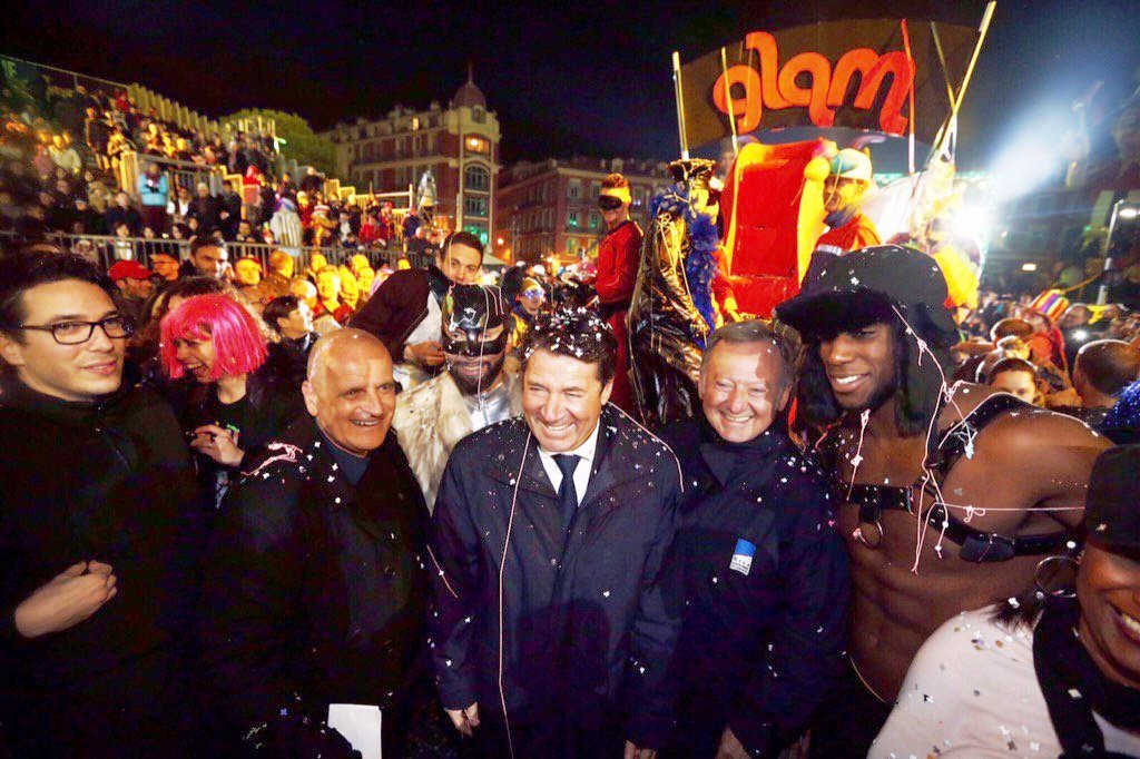 ZeroPointu's tweet photo. A Nice, @cestrosi était au #Queernaval.
Le premier "carnaval #LGBT" de France. https://t.co/sGmACNguPR