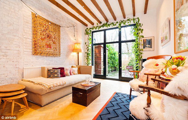 mycoralhome's tweet image. The Coral Blog: Getting More Eye Balls On Your Listing for More Bookings - buff.ly/1KqMBf3
#airbnb #p2p