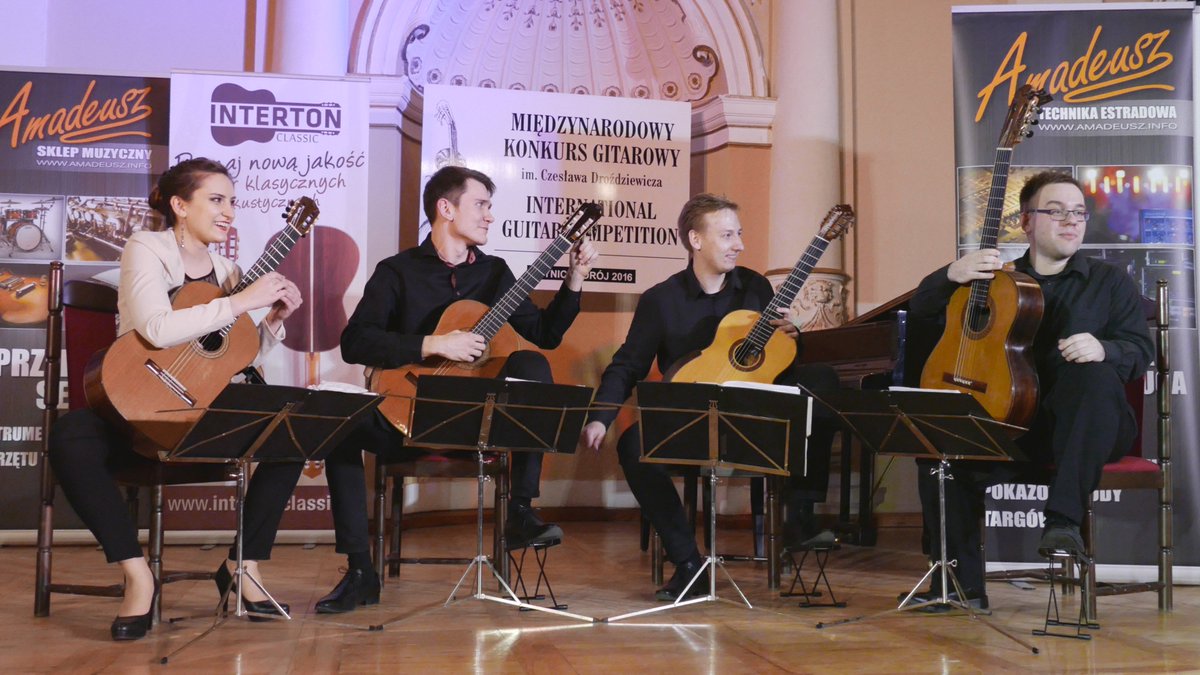 Erlendis Quartet tweet media