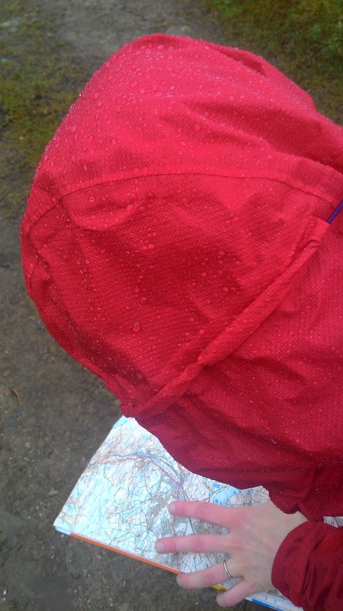 photo_jenn's tweet photo. Blustery walk with @StephWestClog #RochdaleWay https://t.co/ciyFr2RJag