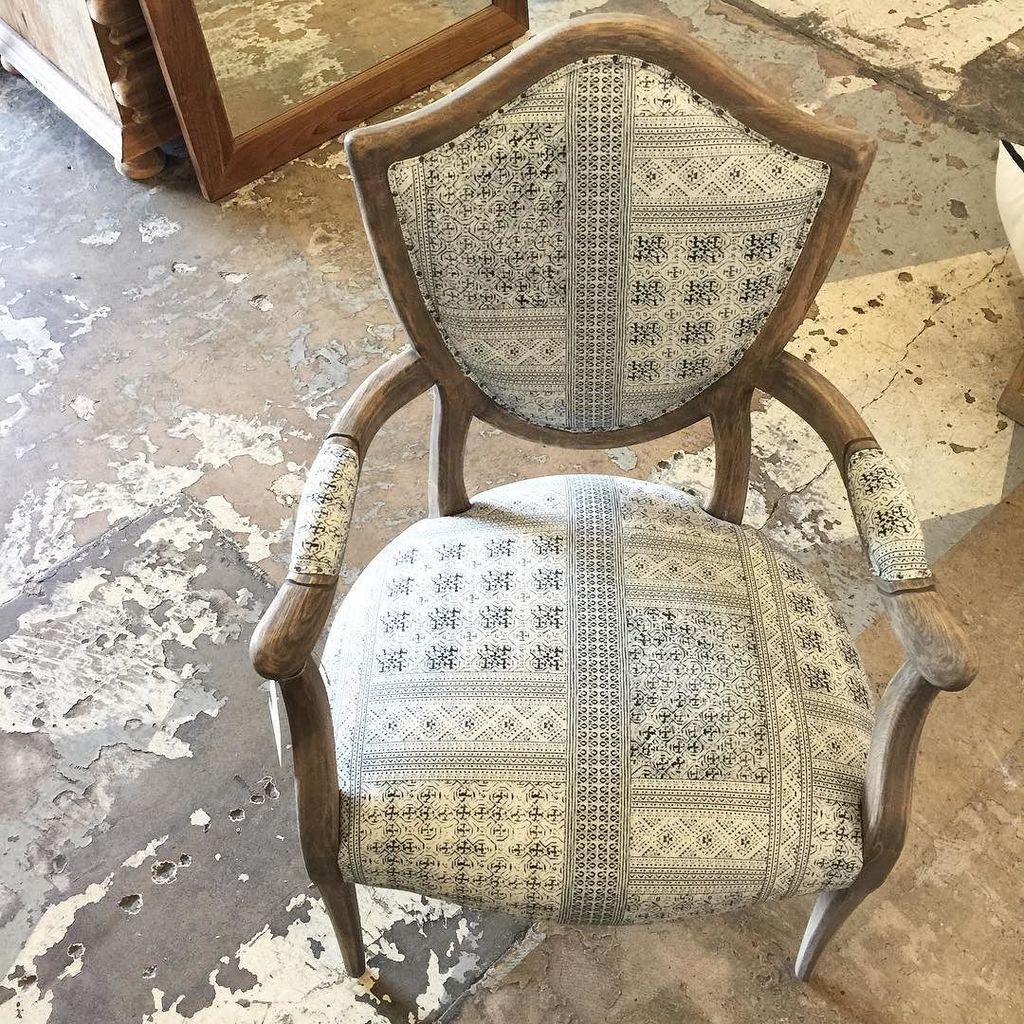 Gorgeous indigo chairs just got to the floor 💙 and I bet they won't be here long! (Hint* w… ift.tt/1QrPLBE