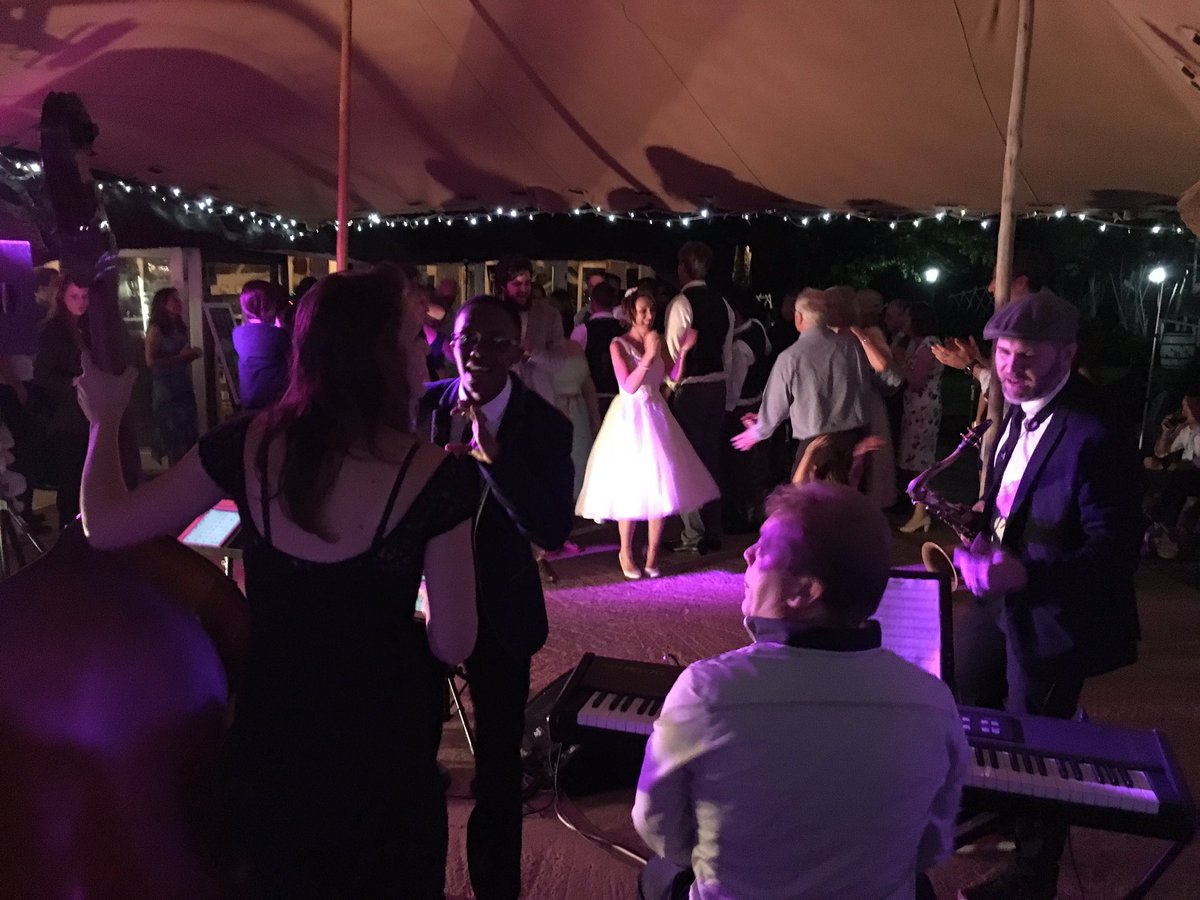 ShoutMusicCo's tweet photo. Moonshine kicking off the dance floor at the @Knorhoek wedding :)
#MoonshineBand #CapeWedding https://t.co/kIMTSSnRuo