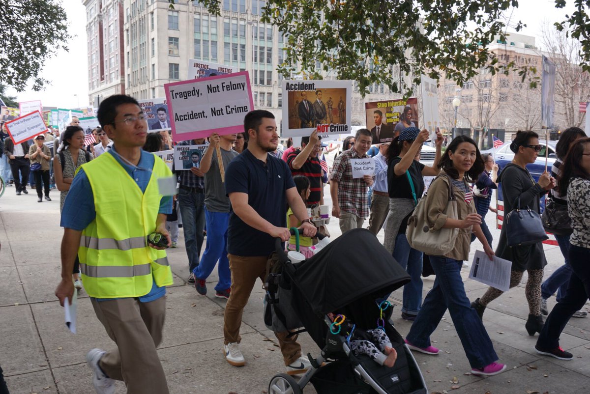 noel_camry's tweet photo. my Asian hubs and baby just joined an equal rights rally for Asians. That's so awesome. https://t.co/YDXLPPMIvr
