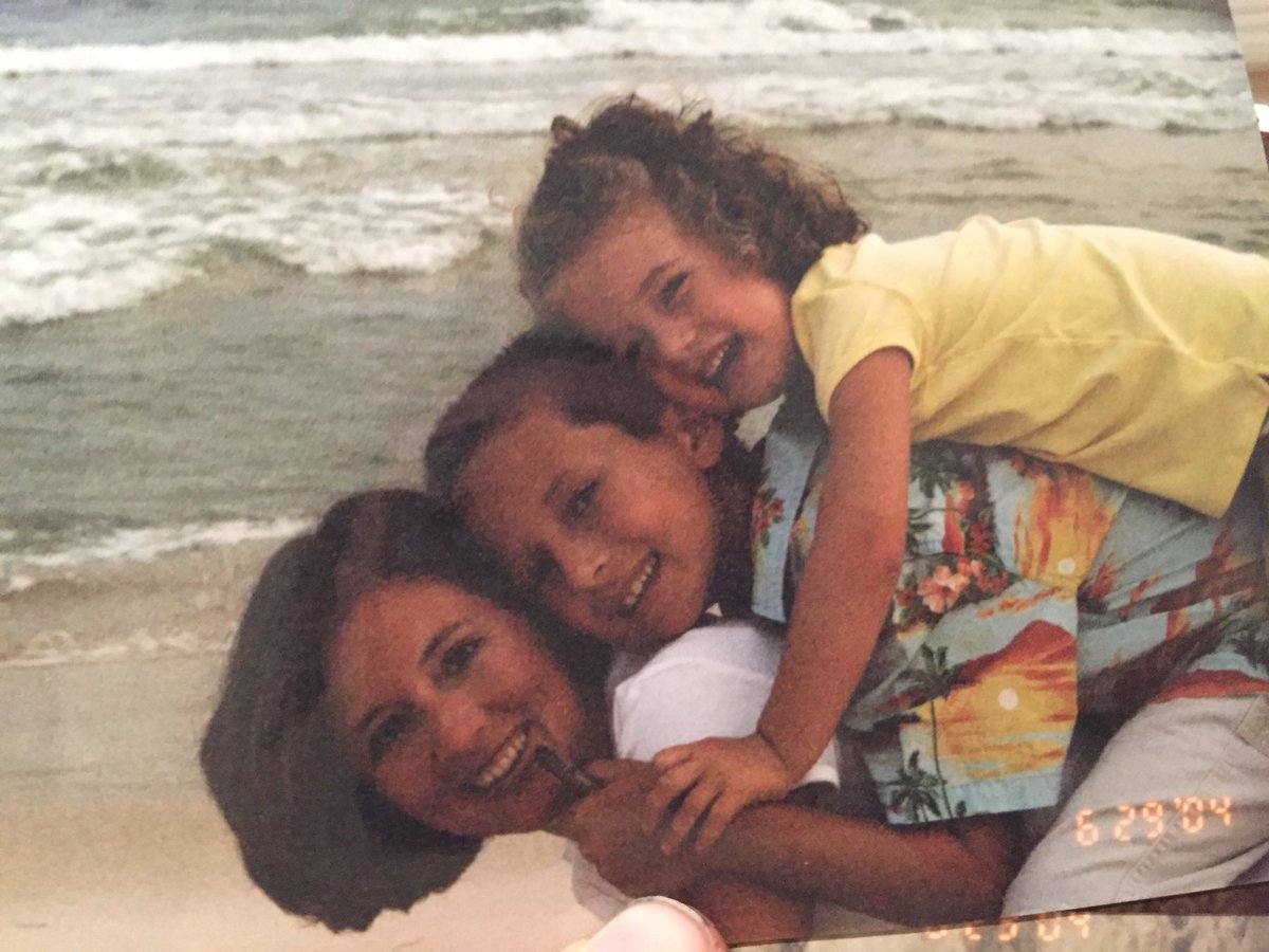 megdorsett's tweet image. Happy birthday to the coolest mother in the history of mothers. Love ya momma