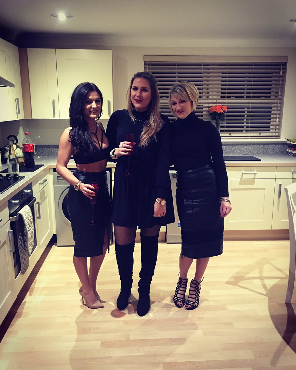 ReeenMyster's tweet photo. #Faces #BirthdayBits ๐ธ๐พ๐๐พ๐ https://t.co/BVL4yM3CfG