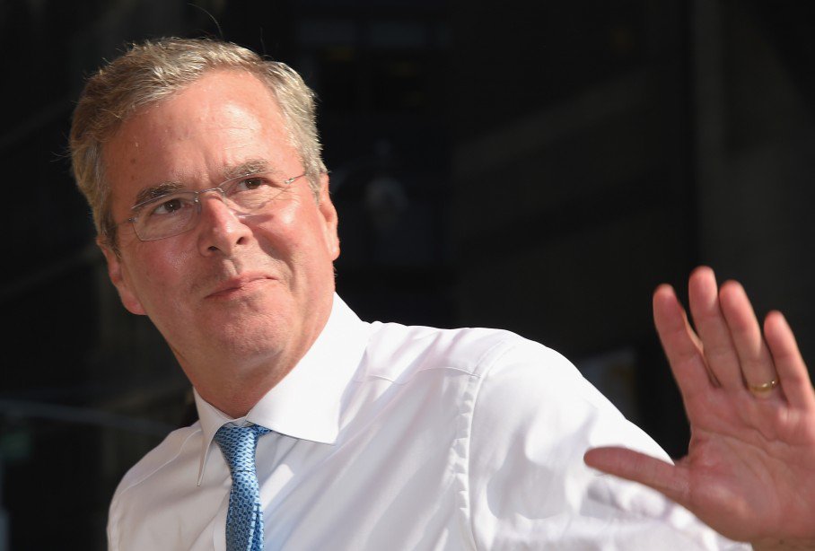 #BREAKING: Former FL. Governor @JebBush ends his bid for Republican nomination for president. https://t.co/xsZYKQaBZO
