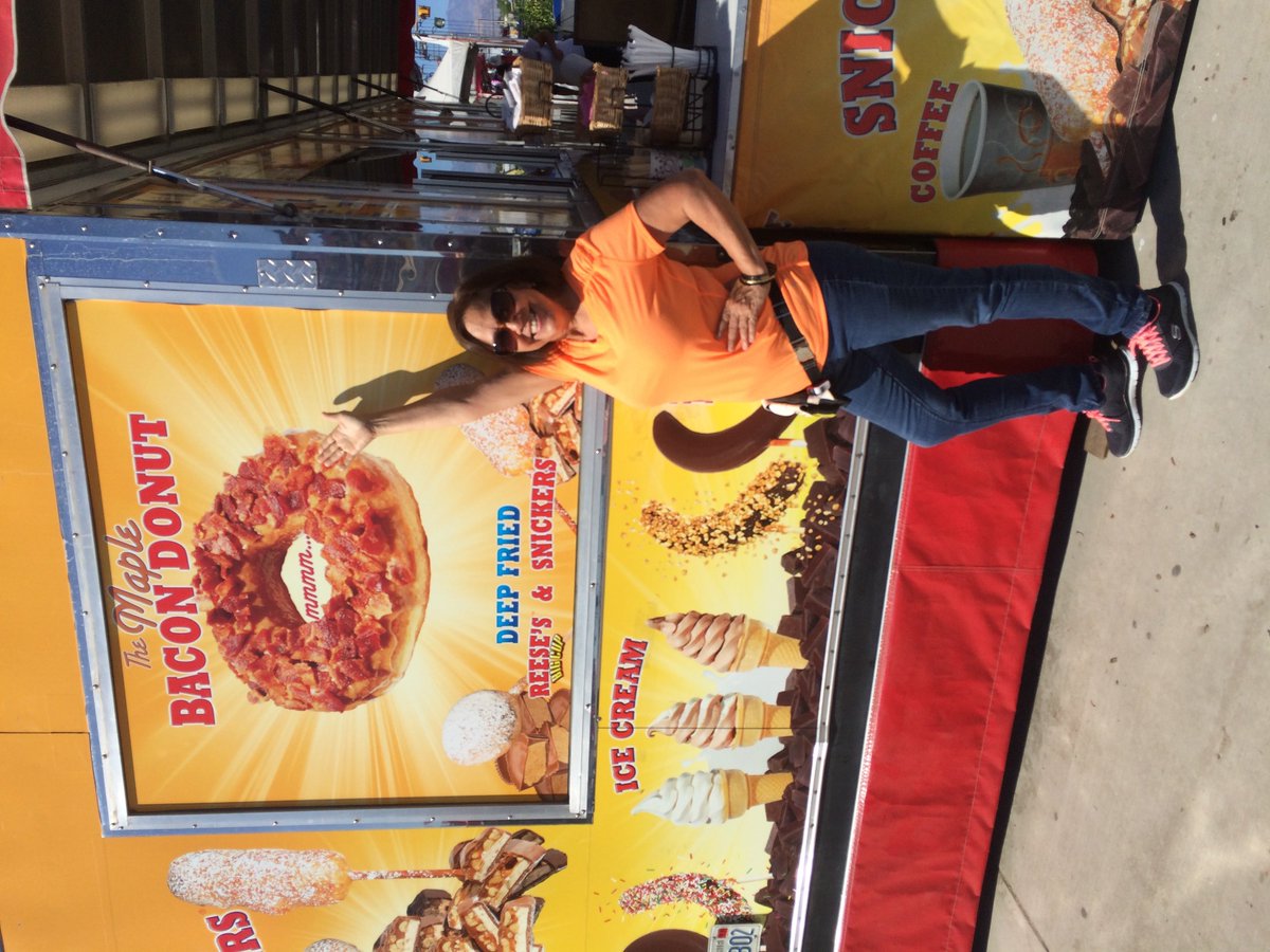 socialsavvysug's tweet photo. That's my kind of donut 😋 https://t.co/WVLxoEGEOD